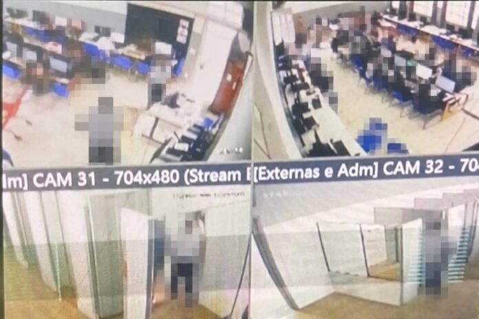 Direção de escola é afastada após aluna encontrar câmera em banheiro