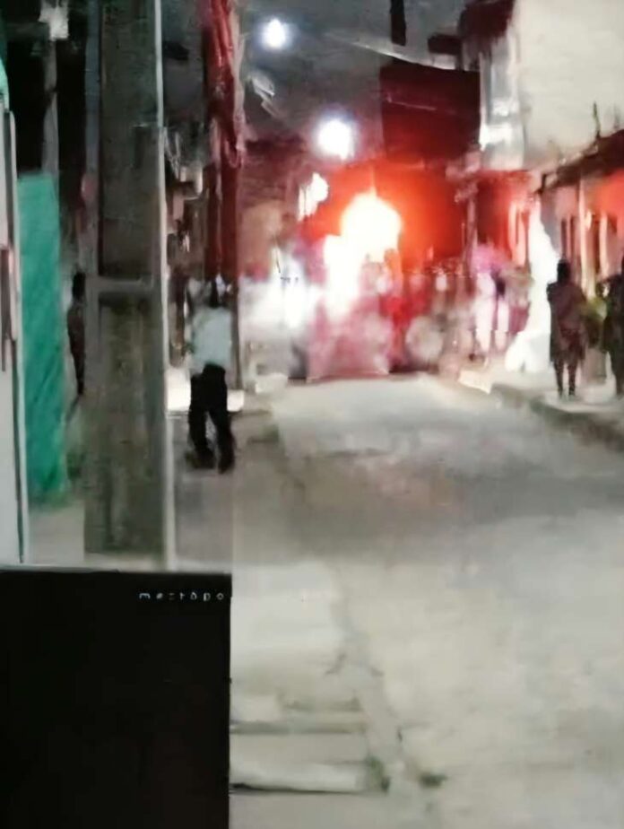 Dupla arromba casa, mata mulher e foge com TV e celular