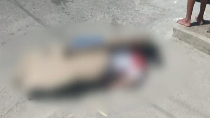 Homem é encontrado morto com marcas de pedradas após bebedeira em Cidade Universitária