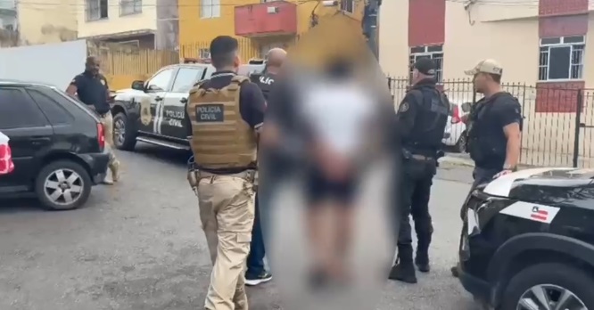 Homem é preso na Bahia suspeito de financiar botox e harmonização com cartões de terceiros em Alagoas