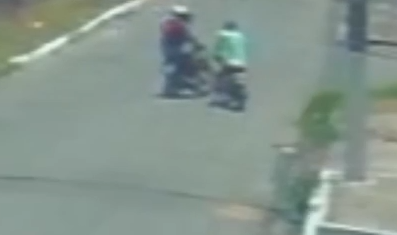 Mais de 10 tiros: jovem assassinado por dupla em moto na Santa Amélia é identificado