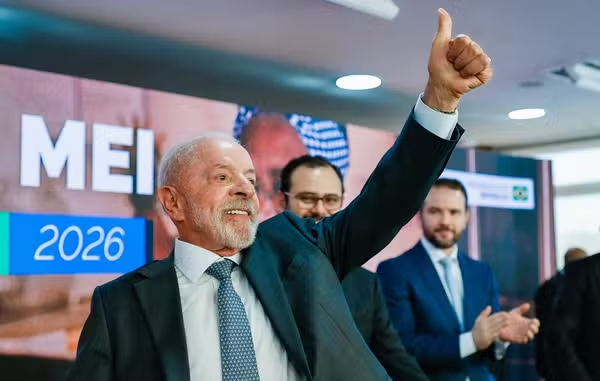 Transporte coletivo: Lula diz que vai enviar ao Congresso PEC para garantir tarifa zero aos finais de semana com dinheiro de emendas